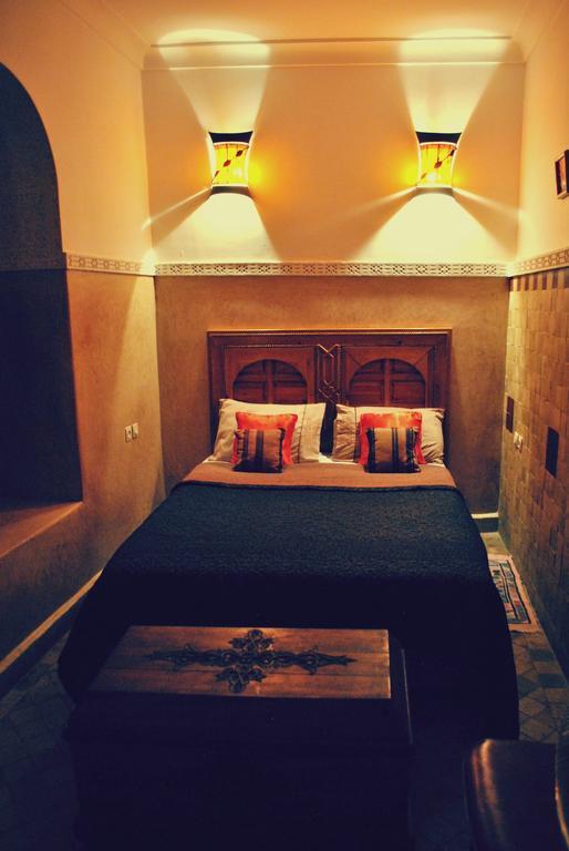 Riad La Caleche & Spa Hotel Marrakesh Room photo